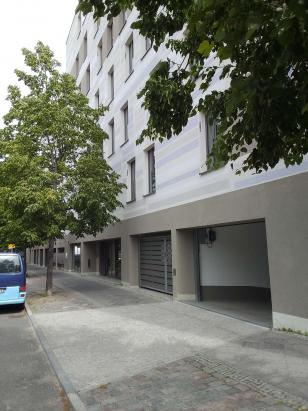 Zugang zur Tiefgarage Zugang zur Tiefgarage