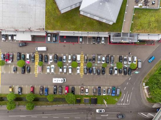 Parkmöglichkeiten Parkmöglichkeiten