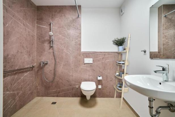 Badezimmer (Bsp.) Badezimmer (Bsp.)