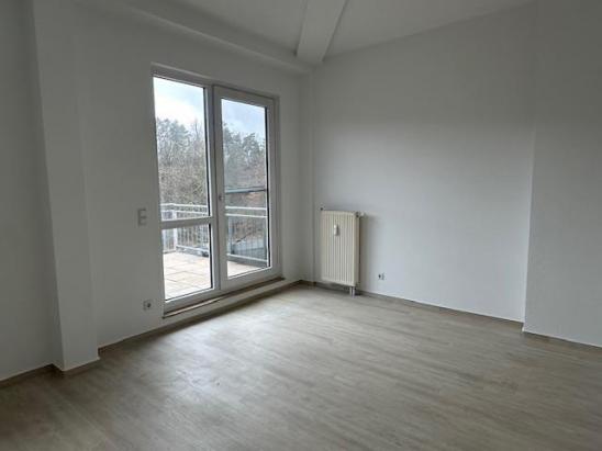 Wohnzimmer (Ansicht 2) Wohnzimmer (Ansicht 2)