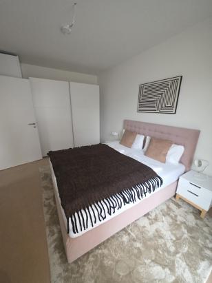 Schlafzimmer (Bsp.) Schlafzimmer (Bsp.)