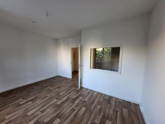 Wohnzimmer (Bsp.) Wohnzimmer (Bsp.)